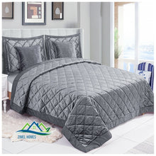 Load image into Gallery viewer, 5 Pieces Luxury Crushed velvet Bedspread Quilted Comforter Bedding Set & Cushion