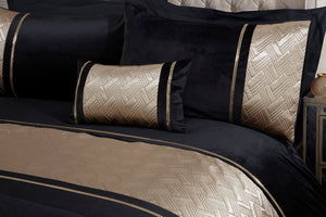 CAPRI Glamorous Black Velvet Duvet Set with Pillowcases - (All Sizes)
