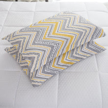 Load image into Gallery viewer, 3 Piece Luxury Quilted Bedspread &amp; Pillow Shams Set | Double King Throw Comforter Design 135