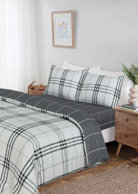 Harris Printed Microfiber 4PCS Bedding Set – Duvet Cover, Fitted Sheet & Pillowcases